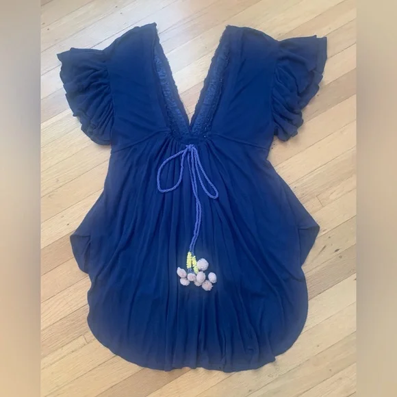 EUC FREE PEOPLE NAVY-BLUE FLORAL FLUTED HI-LOW DEEP V-NECK BLOUSE SIZE XS/FITS S - Picture 5 of 14